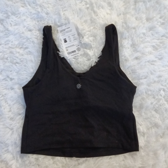 Athleta Transcend V Neck Crop Bra - Picture 3 of 4